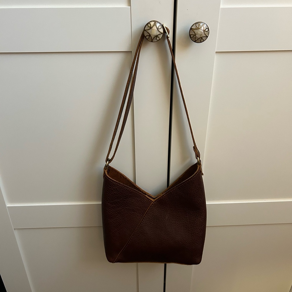 Portland Leather Rich Brown(nutmeg) Shoulder Bag gently used - Picture 2 of 7